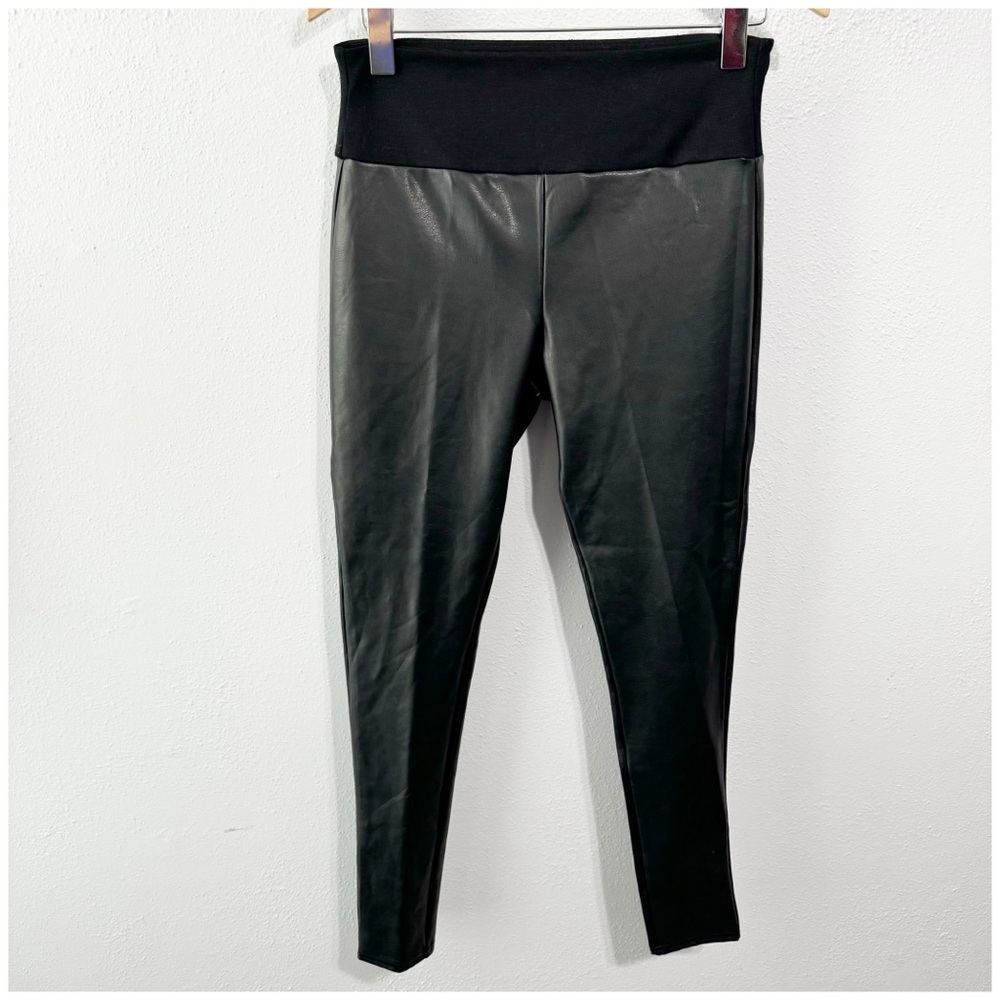 Assets by Spanx Black Faux Leather Ankle legging size large